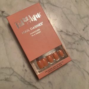 Limited edition red Aspen nails